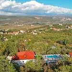 Villa Lea-makarska By Guide *