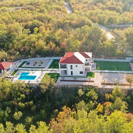 Villa Lea-makarska By Guide *