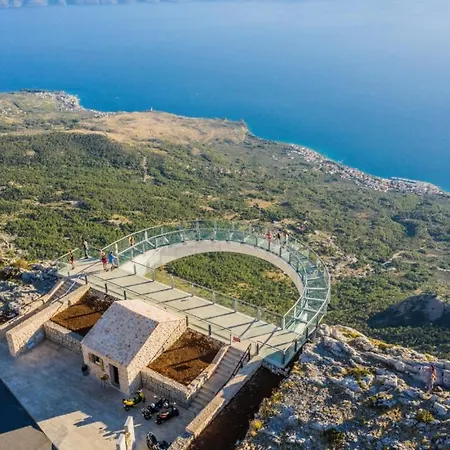 Villa Lea-makarska By Guide *